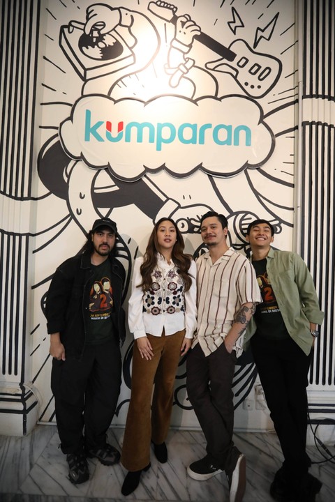 Petualangan Sherina 2, Randy Danistha, Sherina Munaf  Derby Romero dan Ardit Erwhanda saat berkunjung ke kantor kumparan pada Rabu (14/9/2023). Foto: Fitra Andrianto/kumparan