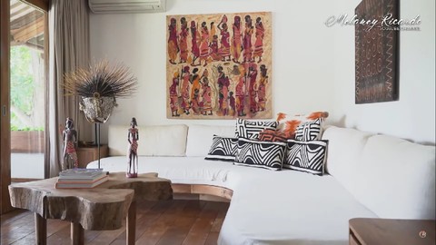 Rumah Indah Kalalo di Bali. Foto: Youtube Melaney Ricardo