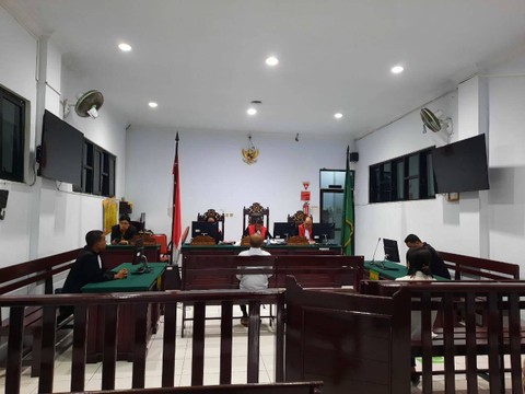 Sidang vonis 2 eks Pejabat BPBD SBB. Foto: Dok. Istimewa