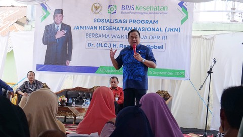 Wakil Ketua DPR Rachmat Gobel saat sosialisasi program JKN BPJS Kesehatan. Foto: Dok. Rachmat Gobel