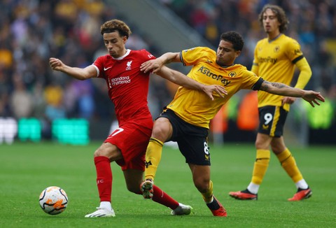 Wolves vs Liverpool dalam laga pekan kelima Liga Inggris 2023/24 di Stadion Molineux, Sabtu (16/9/2023) malam WIB. Foto: Action Images via Reuters/Matthew Childs