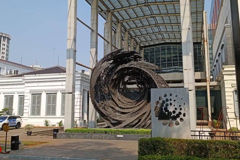 Suasana usai kebakaran di Museum Nasional atau Museum Gajah, Jakarta, Minggu (17/9/2023). Foto: Zamachsyari/kumparan
