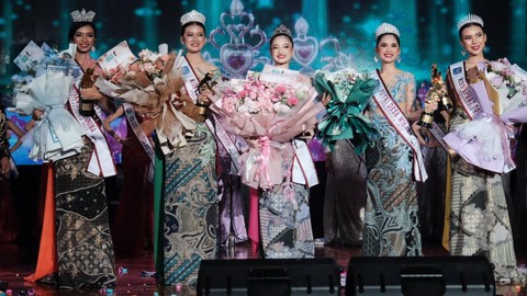 Pemilihan Putri Pariwisata Indonesia 2023 digelar di Gedung Sapta Pesona, Kementerian Pariwisata dan Ekonomi Kreatif (Kemenparekraf), Sabtu malam (16/9/2023). Foto: Yayasan EL JOHN Indonesia 