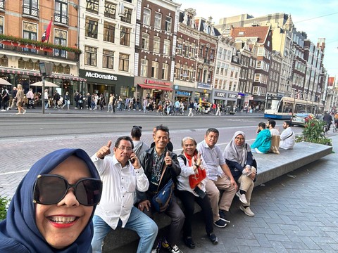 Catatan perjalanan OK Sadikin di Amsterdam. Foto: Dok. Istimewa