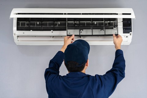  Ilustrasi AC di rumah. Foto: Shutterstock