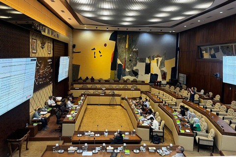 Rapat dengar pendapat Komisi II DPR RI menganai proses penunjukan Pj Kepala Daerah, Selasa (19/9/2023).  Foto: Haya Syahira/kumparan