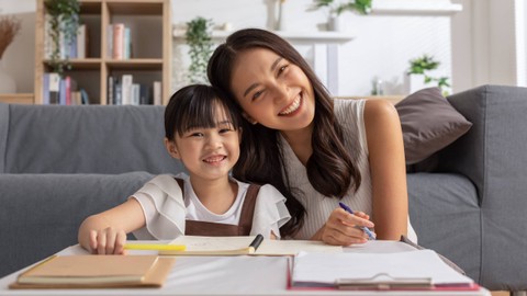 Ilustrasi anak dan tante.  Foto: Selfmade studio/Shutterstock.