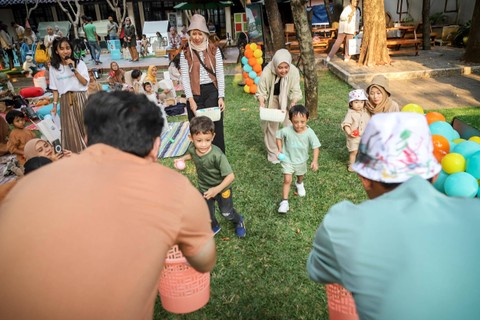 Suasana acara kumparanMOM Playdate di Taman Komunitas kumparan, di Jakarta, Sabtu (23/9/2023). Foto: Jamal Ramadhan/kumparan