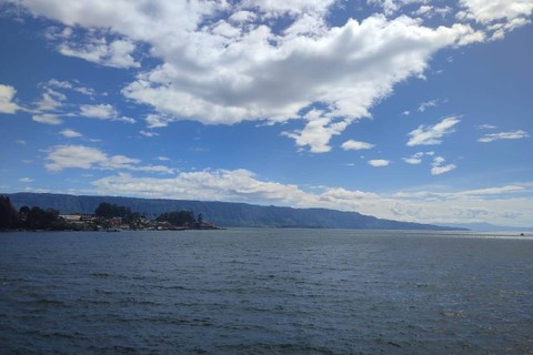 Pemandangan Danau Toba, Sumut. Foto: Dok. Istimewa