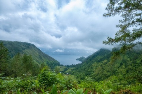 Kaldera Danau Toba di Sumatera Utara. Foto: PLOO Galary/Shutterstock