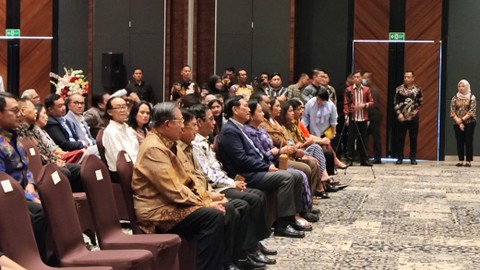 Sejumlah tokoh menghadiri acara hari ulang tahun Menko Marves Luhut Binsar Pandjaitan yang ke-76 di Sopo Del Tower, Jakarta Selatan, Kamis (28/9/2023). Foto: Jonathan Devin/kumparan