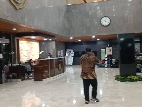 Kondisi Kantor Kementerian Pertanian, Pasar Minggu, Jakarta Selatan, Jumat (29/9) malam.  Foto: Zamachsyari/kumparan
