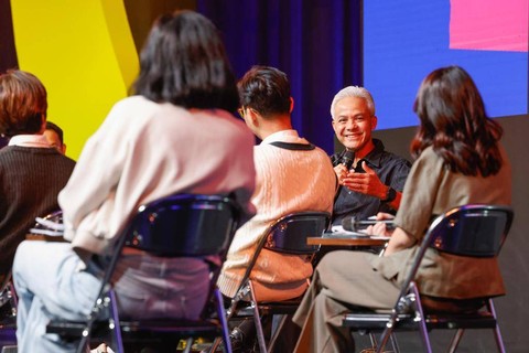Bacapres Ganjar Pranowo menjadi pembicara dalam acara Ideafest Lead The Leap di Jakarta Convention Centre (JCC), Sabtu (30/9/2023). Foto: Dok. Istimewa