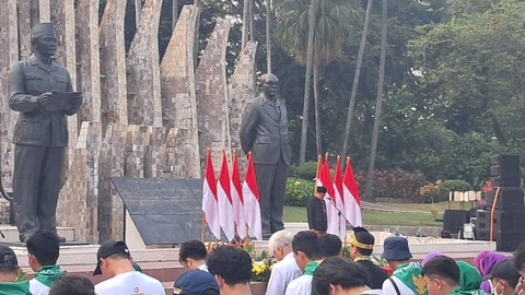 Ketum PKB sekaligus bacawapres Muhaimin Iskandar di parade dan apel Pancasila Sakti di Tugu Proklamasi, Menteng, Minggu (1/10/2023).  Foto: Annisa Thahira Madina/kumparan