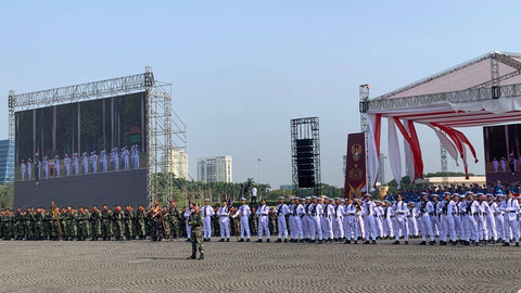 Suasana gladi bersih Upacara Parade dan Defile HUT ke-78 TNI di Monas, Jakarta, Selasa (3/10/2023). Foto: Luthfi Humam/kumparan