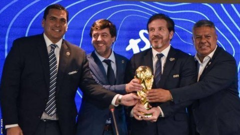 Tiga pertandingan pembuka Piala Dunia 2030 diusulkan diadakan di Amerika Selatan untuk memperingati seratus tahun turnamen tersebut.