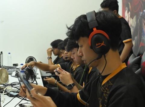 Tim Esport Telkomsel, Kagendra, yang bakal wakili Indonesia di turnamen Call of Duty Mobile World Championship 2023 di AS.  Foto: Dok. Telkomsel