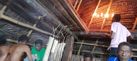 Acara Haru Dula, simbol pembersihan diri dari dosa dan kesalahan. Foto: Dok. Pribadi