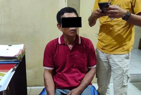 Pelaku pemburu satwa liar di kawasan hutan lindung Taman Nasional Way Kambas (TNWK). | Foto : Dok. Instagram @btn_waykambas