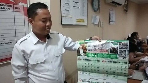 Barang bukti kalender yang diamankan polisi. Foto: Dok. Istimewa