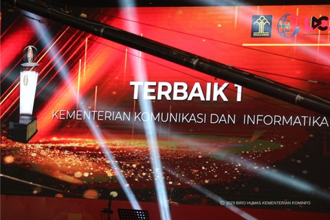 Kominfo saat terpilih menjadi terbaik pertama dalam JDIHN Awards 2023. Foto: Kominfo