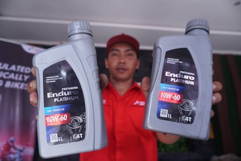 Ilustrasi Pertamina Enduro Platinum 10W-60. Foto: Fitra Andrianto/kumparan