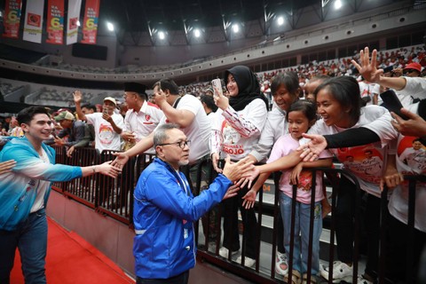 Ketum PAN Zulfifli Hasan hadiri Rakernas Projo di Indonesia Arena, Jakarta, Sabtu (14/10/2023). Foto: Aditia Noviansyah/kumparan