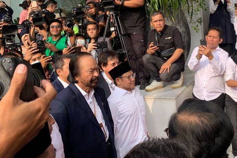 Bakal calon presiden dan wakil presiden Koalisi Perubahan Anies Baswedan dan Muhaimin Iskandar (AMIN) tiba di DPP NasDem, Jakarta, Kamis (19/10/2023).  Foto: Luthfi Humam/kumparan