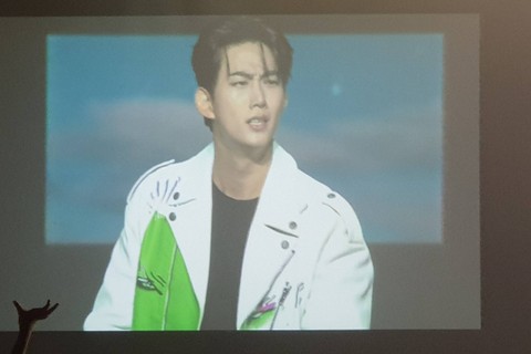 Fan meeting Ok Taecyeon 2PM di Kasablanka Hall, Jakarta Selatan, Sabtu (21/10/2023). Foto: DN. Mustika Sari/kumparan