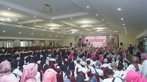 Emak-emak Pejuang Bunda Pertiwi deklarasi dukungan untuk capres Prabowo Subianto di gedung Cut Nyak Dien Buperta, Cibubur, Minggu (22/10/2023). Foto: Dok. Istimewa