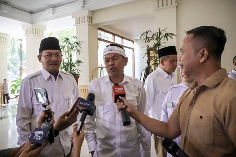 Politisi Partai Gerindra Dedi Mulyadi tiba di lokasi Rapimnas Gerindra, Jakarta, Senin (23/10/2023). Foto: Jamal Ramadhan/kumparan