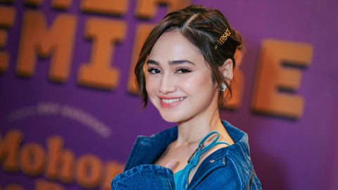 Artis Syifa Hadju di acara press screening film Mohon Doa Restu. Foto: Poplicist