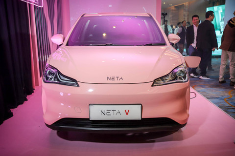 The Grand Launch of NETA V di Pullman, Central Park, Jakarta Barat, Selasa (24/10/2023). Foto: Jamal Ramadhan/kumparan