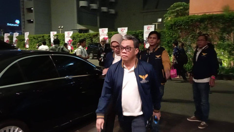 Ketua Umum Partai Garuda Ahmad Ridha Sabana tiba di Djakarta Theater, Selasa (24/10/2023).  Foto: Fadlan/kumparan