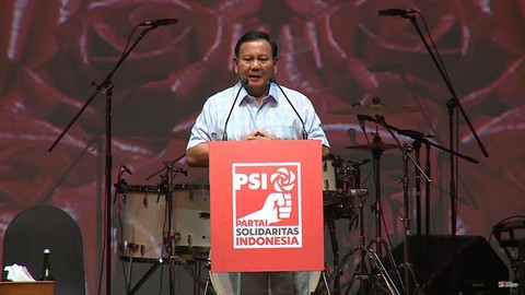 Ketua Umum Partai Gerindra Prabowo Subianto memberikan sambutan saat Deklarasi PSI mendukung pasangan Prabowo Subianto dan Gibran Rakabuming Raka di Djakarta Theater, Jakarta, Selasa (24/10/2023). Foto: Youtube/PSI
