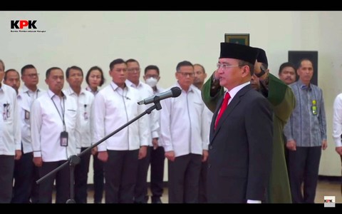 Bima Suprayoga dilantik sebagai Direktur Penuntutan KPK. Foto: Youtube/KPK RI