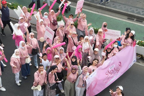 Wardah gelar campaign One Pink One Hope untuk tingkatkan awareness kanker payudara. Dok. Wardah