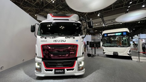 Kendaraan yang dipamerkan Isuzu di Japan Mobility Show 2023 yang digelar di Tokyo Big Sight. Foto: Muhammad Darisman/kumparan