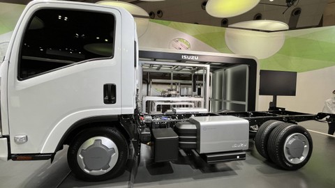 Kendaraan yang dipamerkan Isuzu di Japan Mobility Show 2023 yang digelar di Tokyo Big Sight. Foto: Muhammad Darisman/kumparan