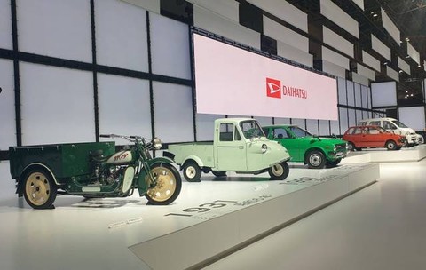 Deretan kendaraan klasik Daihatsu di Japan Mobility Show 2023. dok. Istimewa