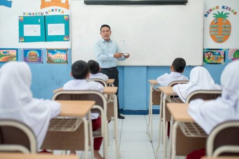 Ilustrasi Di Mana Ki Hadjar Dewantara Bersekolah, Foto: Unsplash/Riza Azhari.