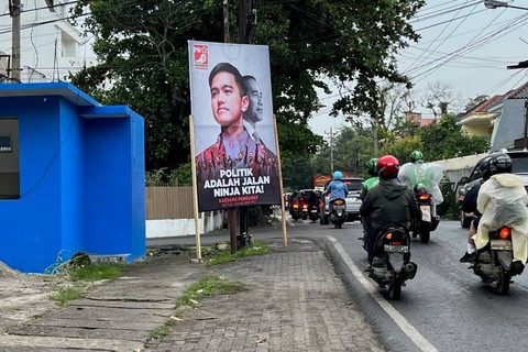 Baliho PSI bertebaran di Kota Medan. Foto: Tri Vosa/kumparan