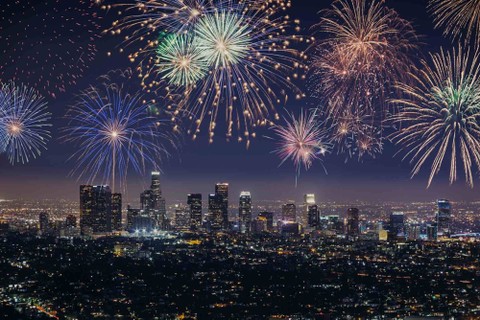 Pesta tahun baru di Los Angeles Foto: Atmosphere1/Shutterstock