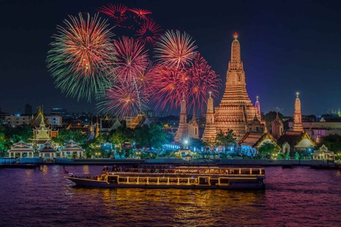 Pesta tahun baru di Bangkok. Foto: Southtownboy Studio/Shutterstock