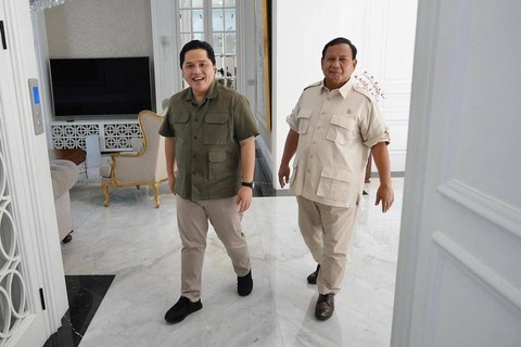 Capres Koalisi Indonesia Maju (KIM), Prabowo Subianto, menemui Menteri BUMN, Erick Thohir, di kawasan Menteng, Jakarta Pusat, Selasa (31/10/2023). Foto: Instagram/@prabowo