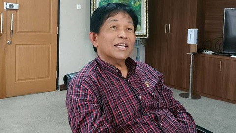 Ketua DPRD Sulawesi Utara, dr Fransiscus Andi Silangen