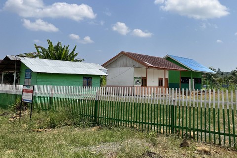 Sekolah Tombiobong, Dusun Tombiobong, Desa Maleo Jaya, Kabupaten Banggai, Provinsi Sulawesi Selatan, Rabu (1/11/2023). Foto: Ema Fitriyani/kumparan