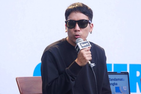 Desta Mahendra saat konferensi pers jelang Tepok Bulu 2023, di kawasan Kemang, Jakarta, Jumat (10/11/2023). Foto: Dok. Agus Apriyanto