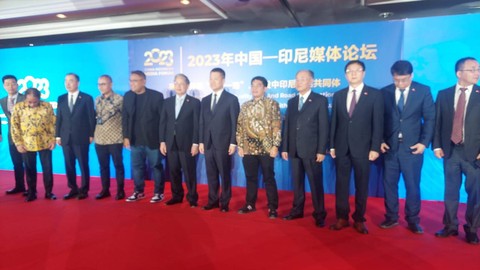 Pimpinan media China dan Indonesia pada 2023 China-Indonesia Media Forum, di Hotel Shangri-la, Jakarta, Rabu (15/11/2023). Foto: Andreas Gerry Tuwo/kumparan