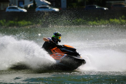Ilustrasi jetski. Foto: Jan von Uxkull-Gyllenband/Shutterstock